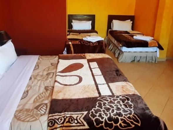Hotel La Rose Blanche à Zaouia Ben Smine Extérieur photo