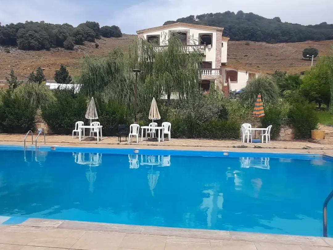 Hotel La Rose Blanche à Zaouia Ben Smine Extérieur photo